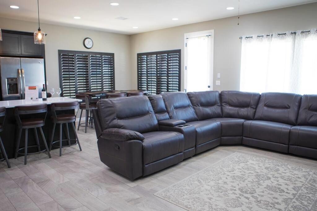 3127 Red Creek - Amazing Place - Feels Like Near Ft - Bliss Hébergement de vacances El Paso